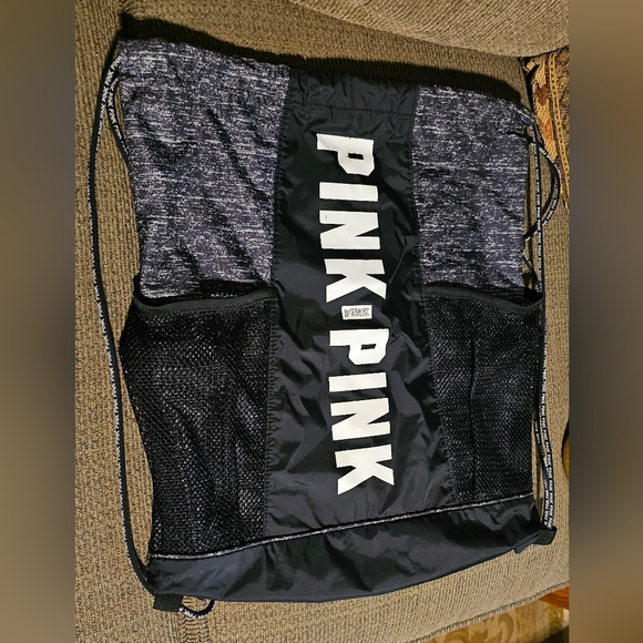 Victoria's Secret Pink Drawstring Backpack in Black Nylon EUC - Picture 2 of 7
